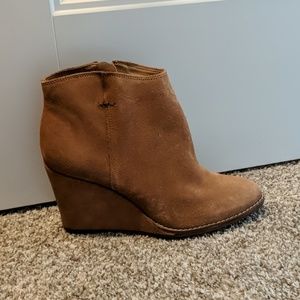 Lucky Brand wedge booties tan